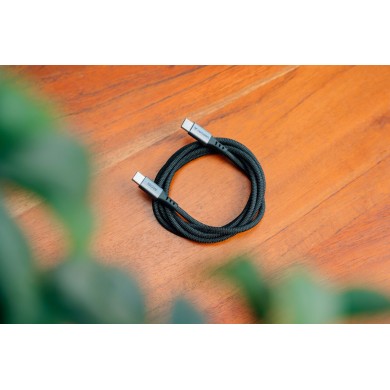 Cablu USB-C - USB-C Verbatim Sync & Charge USB4.0 /  Thunderbolt 4 / 240W / 40 Gbps /  1.2 m