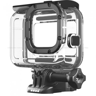 GoPro Protective Housing (HERO8 Black) - is rugged and waterproof right out of the box, but this housing handles anything you can throw at it. It protects from dirt and flying debris, and it’s waterproof down to 60m for deep-water diving.