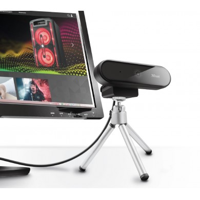 Trust Tyro Full HD Webcam, Full HD 1080p resolution and auto-focus, tripod, 1,5m, USB