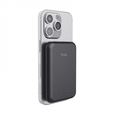 Powerbank magnetic wireless Trust MAGNO / 5000 mAh / Black